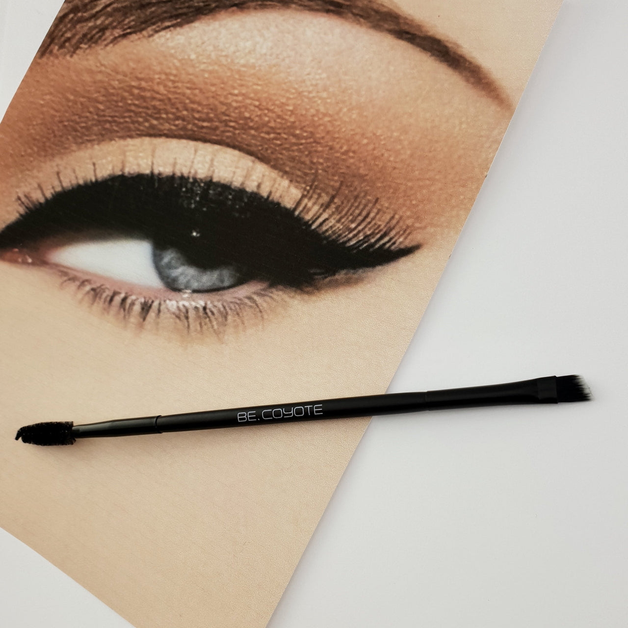 Silent Empire AU - Angled Eye Liner and Brow Brush -