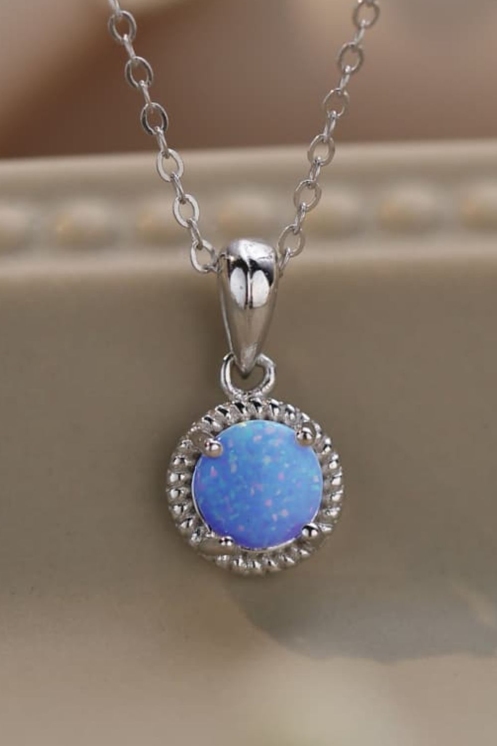 Opal Round Pendant Chain Necklace - T - 2 COLORS -