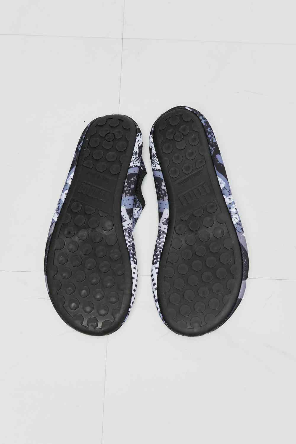 MMshoes - On The Shore Water Shoes in Black Pattern - T - 1 COLOR -