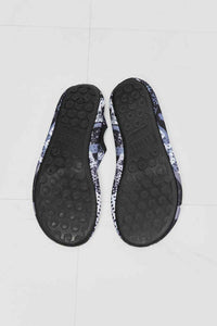 Thumbnail for MMshoes - On The Shore Water Shoes in Black Pattern - T - 1 COLOR -