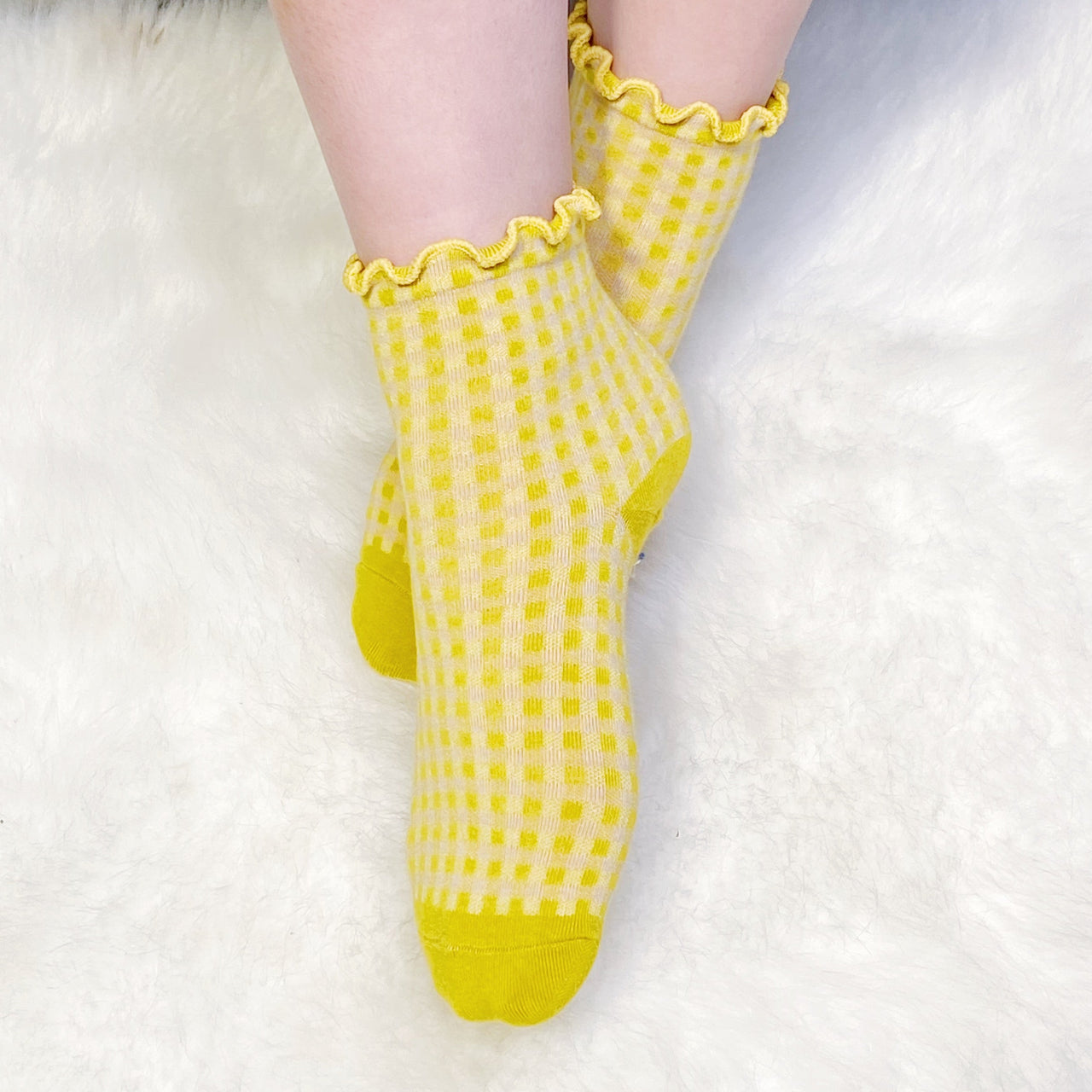 Ellison & Young - Ruffled Edge Gingham Sock Set -