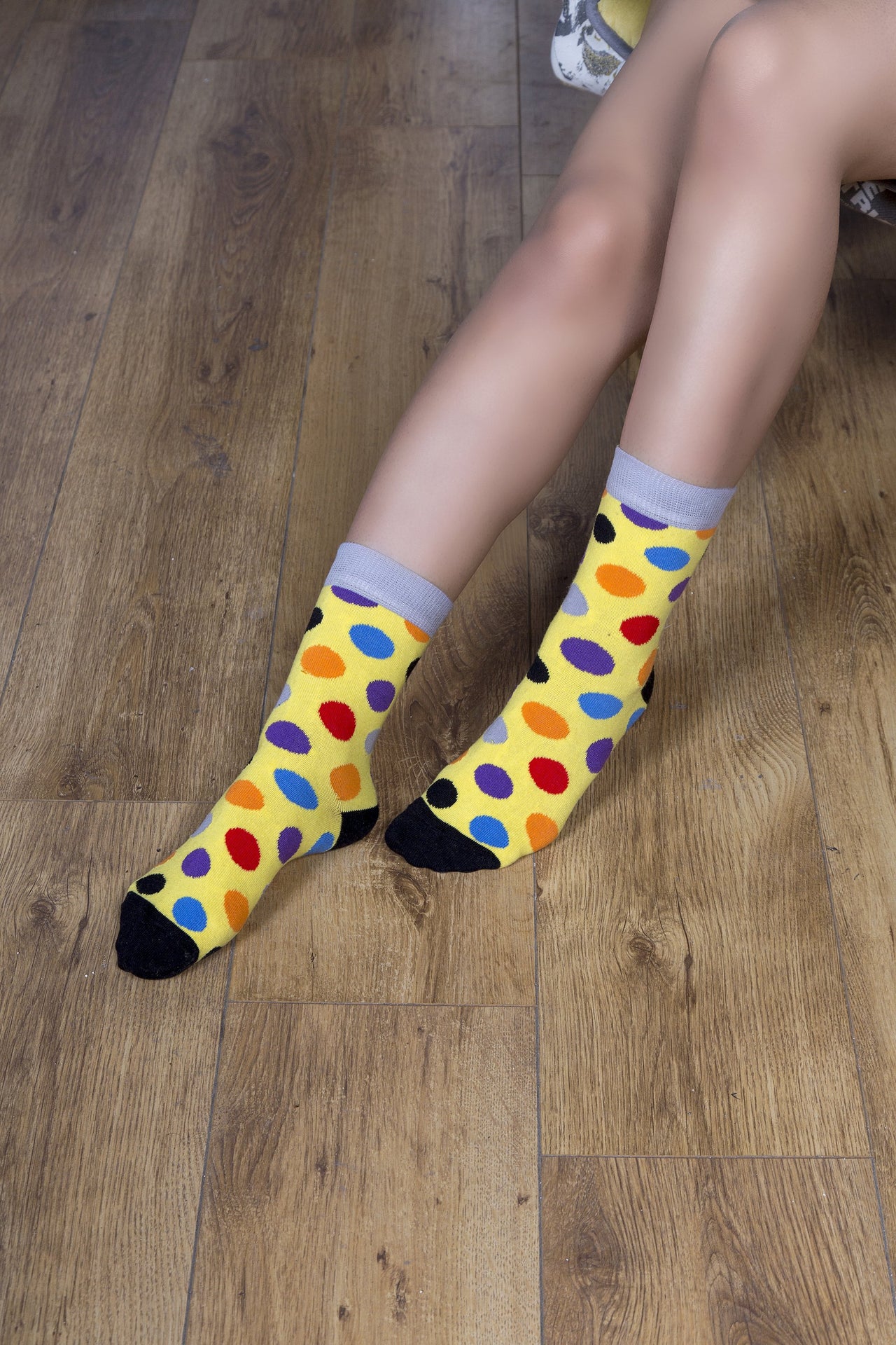 Women's  Dot Socks - 1 COLOR -