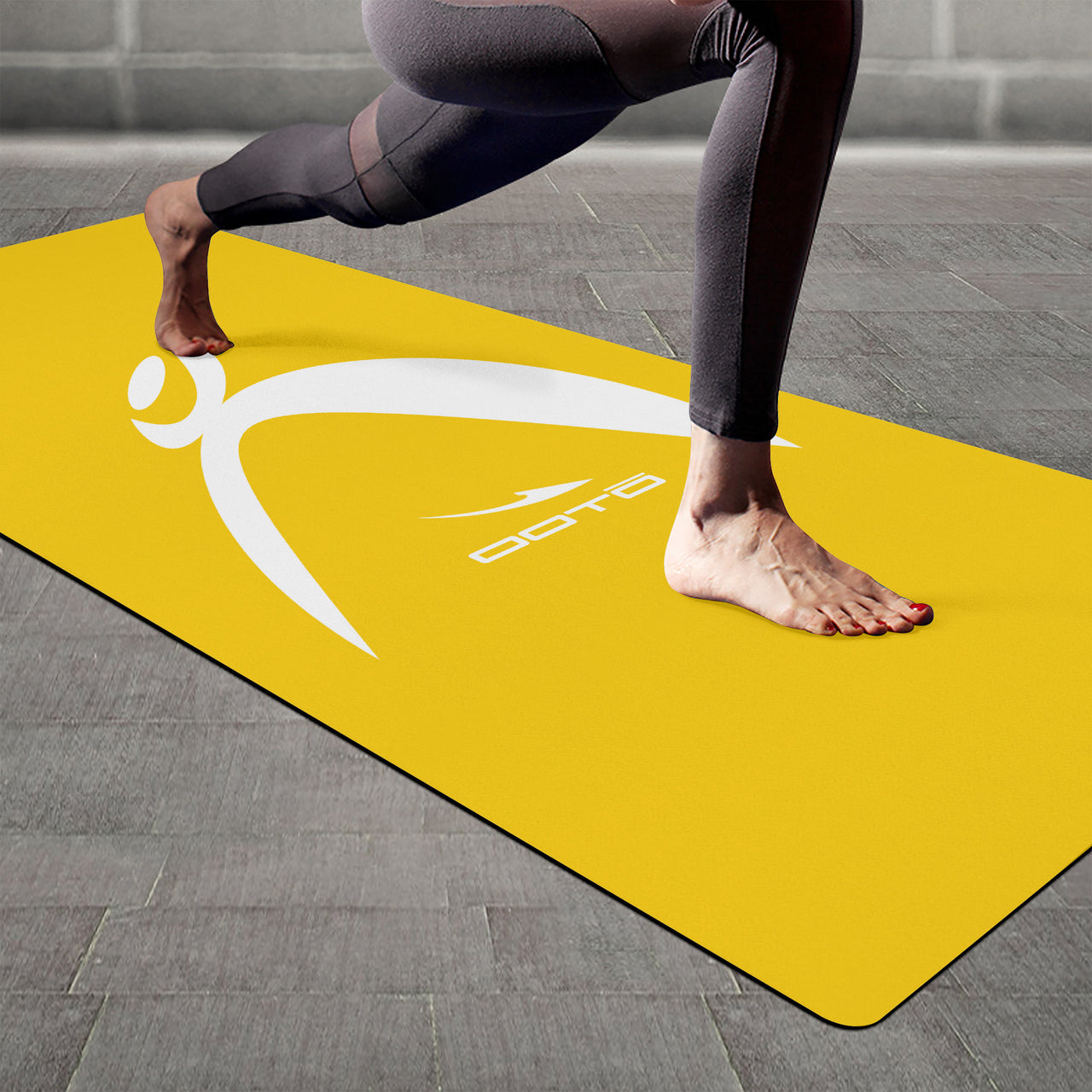 OOTO - Yoga Mat - Big steppin glyphic en white -