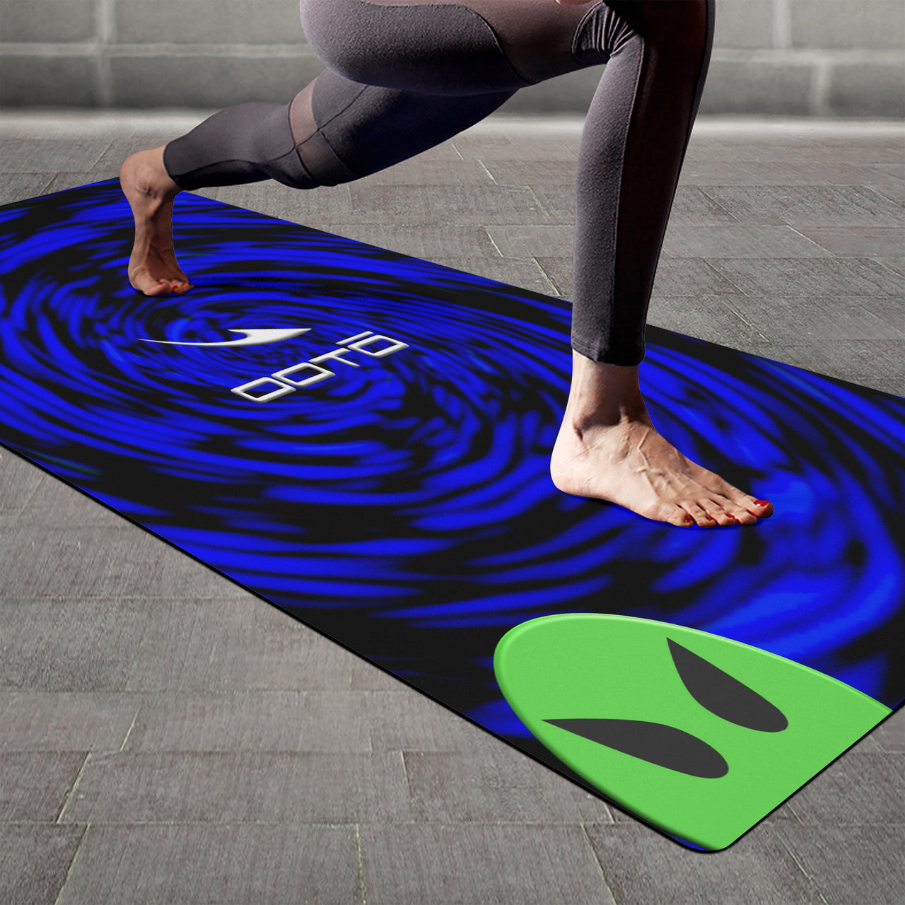 OOTO - Yoga Mat - Dark Tunnel peek a boo with "AL. E. ENN"