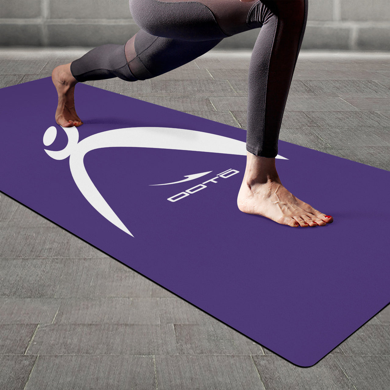 OOTO - Yoga Mat - Big steppin glyphic en white -