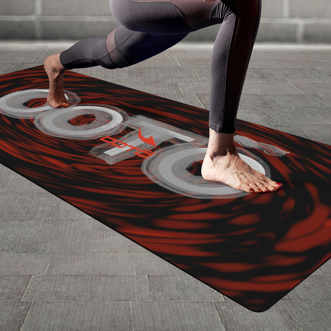 OOTO - Yoga Mat - Painted OOTO en gray dark red tunnel