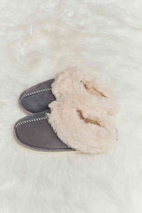 Thumbnail for Melody Fluffy Indoor Slippers - T - 5 COLORS -