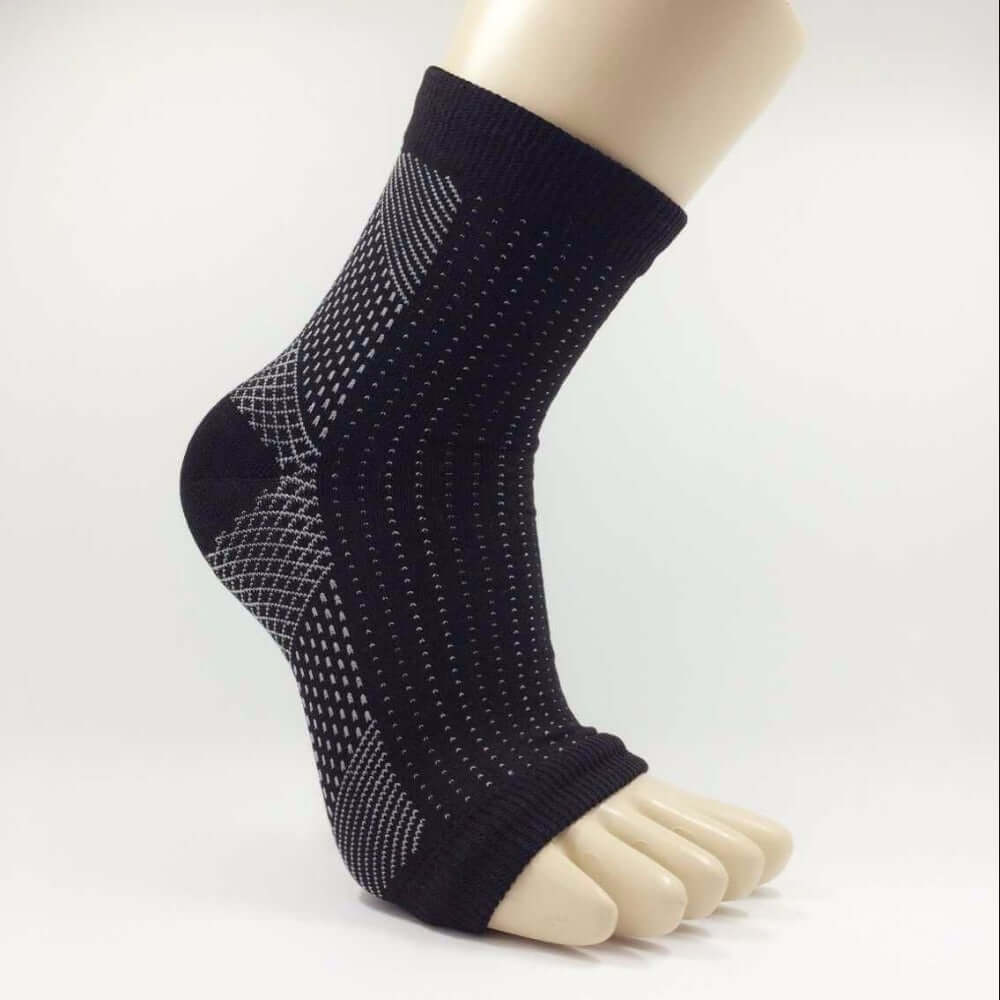 Jupiter Gear - Anti-Fatigue Compression Sock for Improved Circulation, Swelling, Plantar Fasciitis and Tired Feet - 1 COLOR -