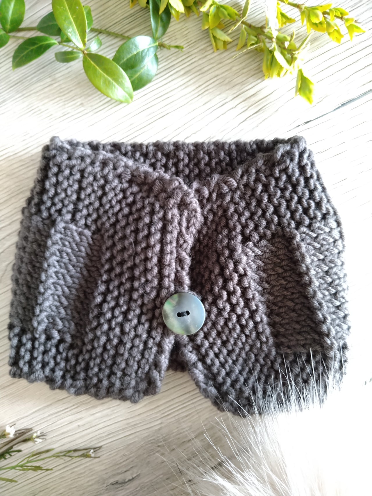 Baby Bubble - Mocca Knitted Set: Hat and Button Scarf - 1 COLOR -