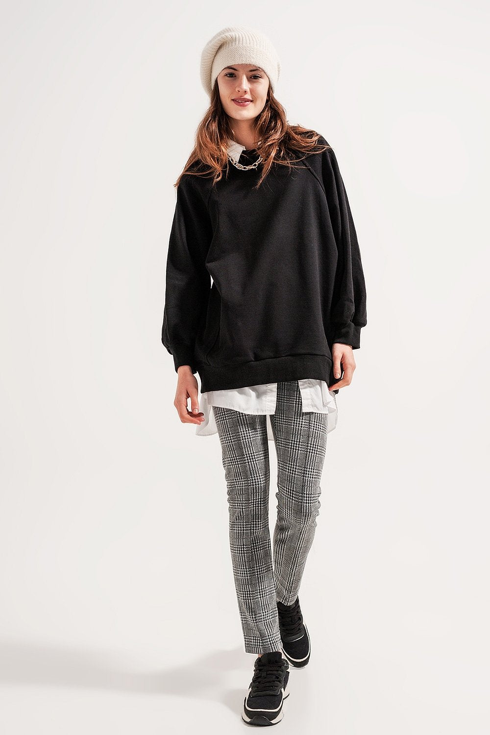 Q2 - Super Oversized Sweatshirt With Seam Detail in Black - 1 COLOR -