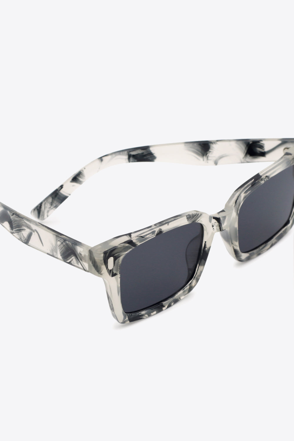 UV400 Polycarbonate Square Sunglasses - T - 4 COLORS -