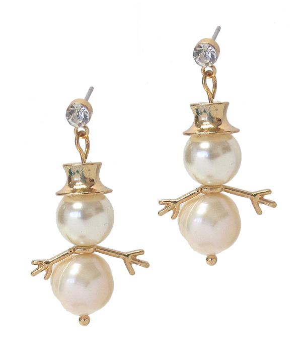 Fresh Pearl Snowman Earrings -