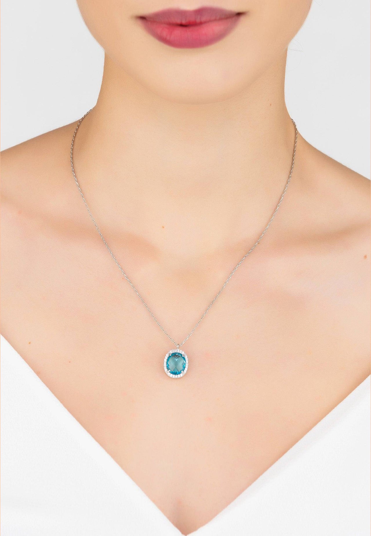 LATELITA - Beatrice Oval Gemstone Pendant Necklace Silver Blue Topaz Hydro -