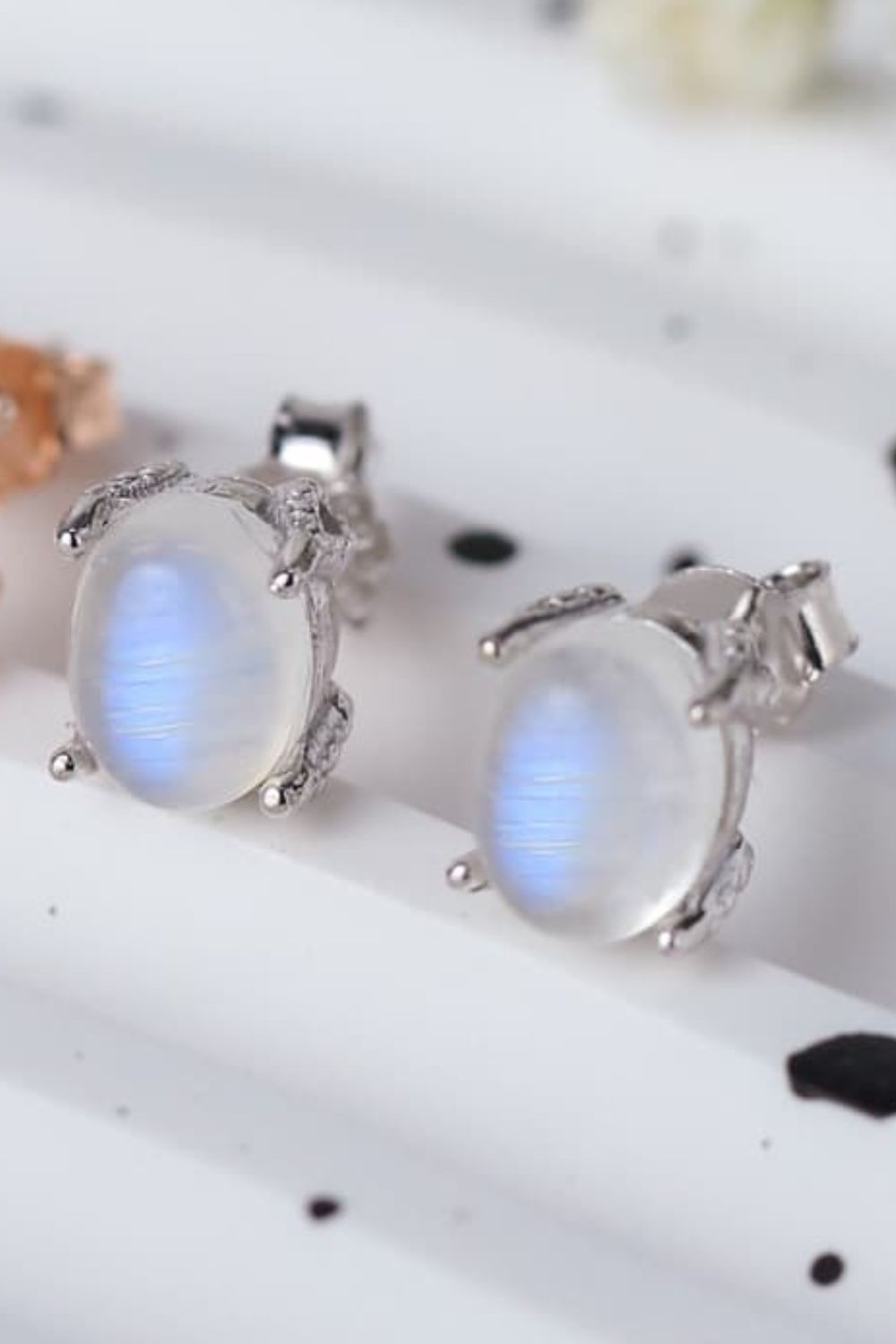 High Quality Natural Moonstone 925 Sterling Silver Stud Earrings - T - 2 FINISHES -