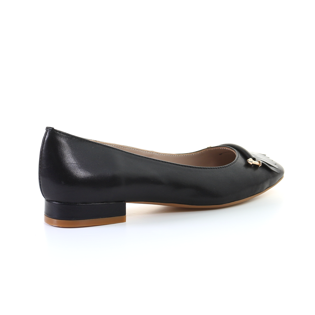 Tassel Leather Square Toe Ballerina (Black)