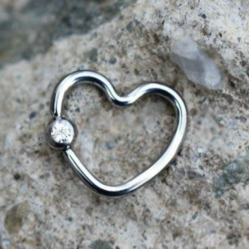 Fashion Hut - 316L Stainless Steel Heart Captive Bead Ring With Clear CZ -