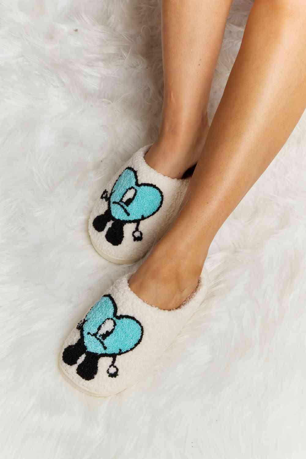 Melody Love Heart Print Plush Slippers - T - 2 COLORS -