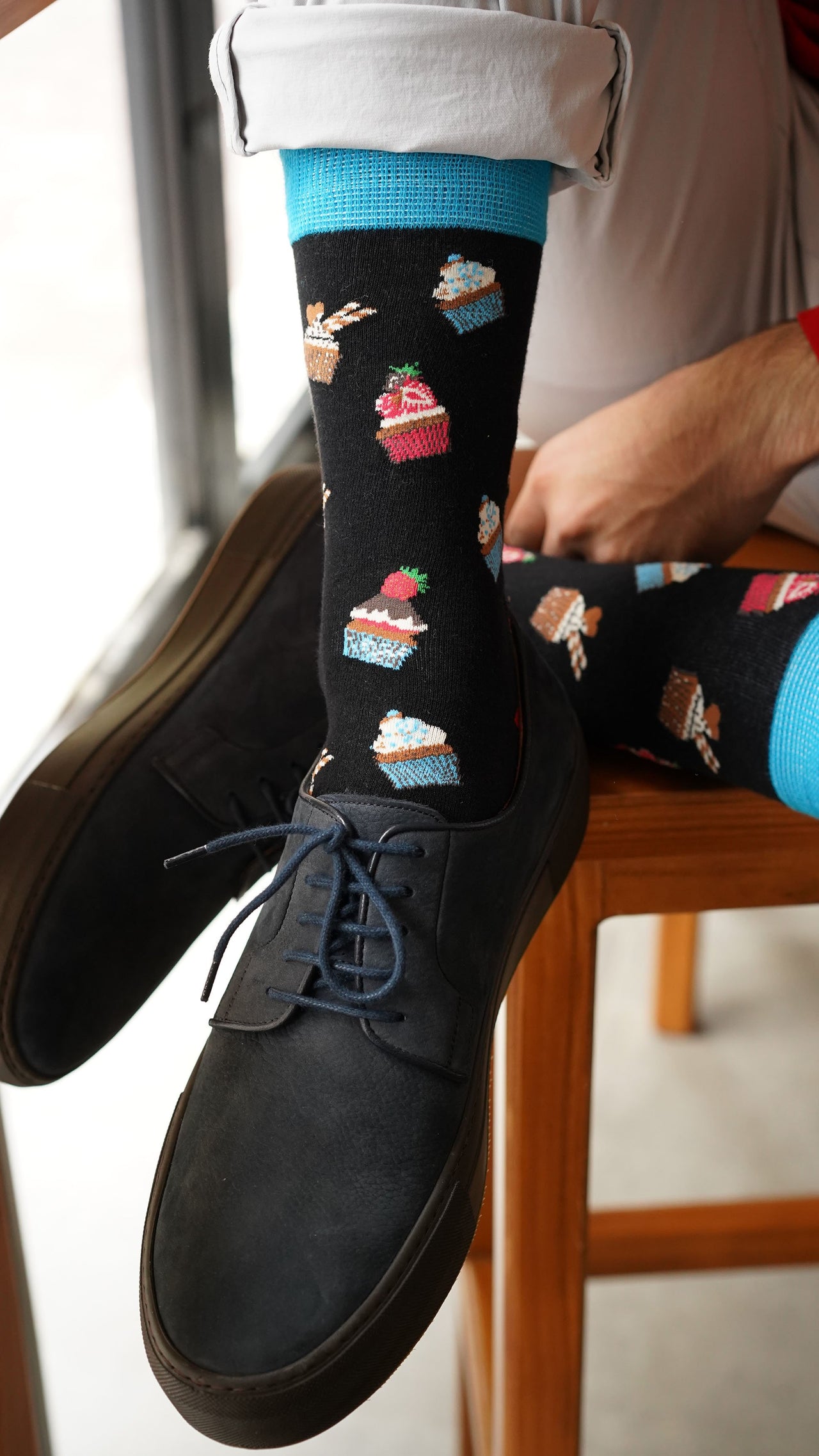 Men's Cupcake Socks - 1 COLOR -