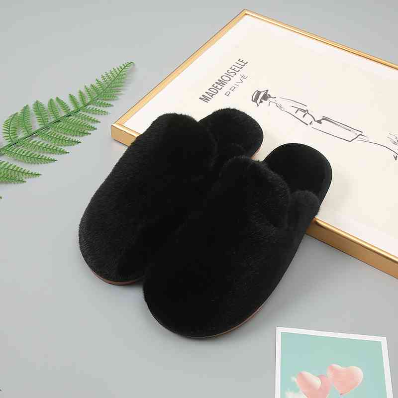 Faux Fur Slippers - T - 5 COLORS -