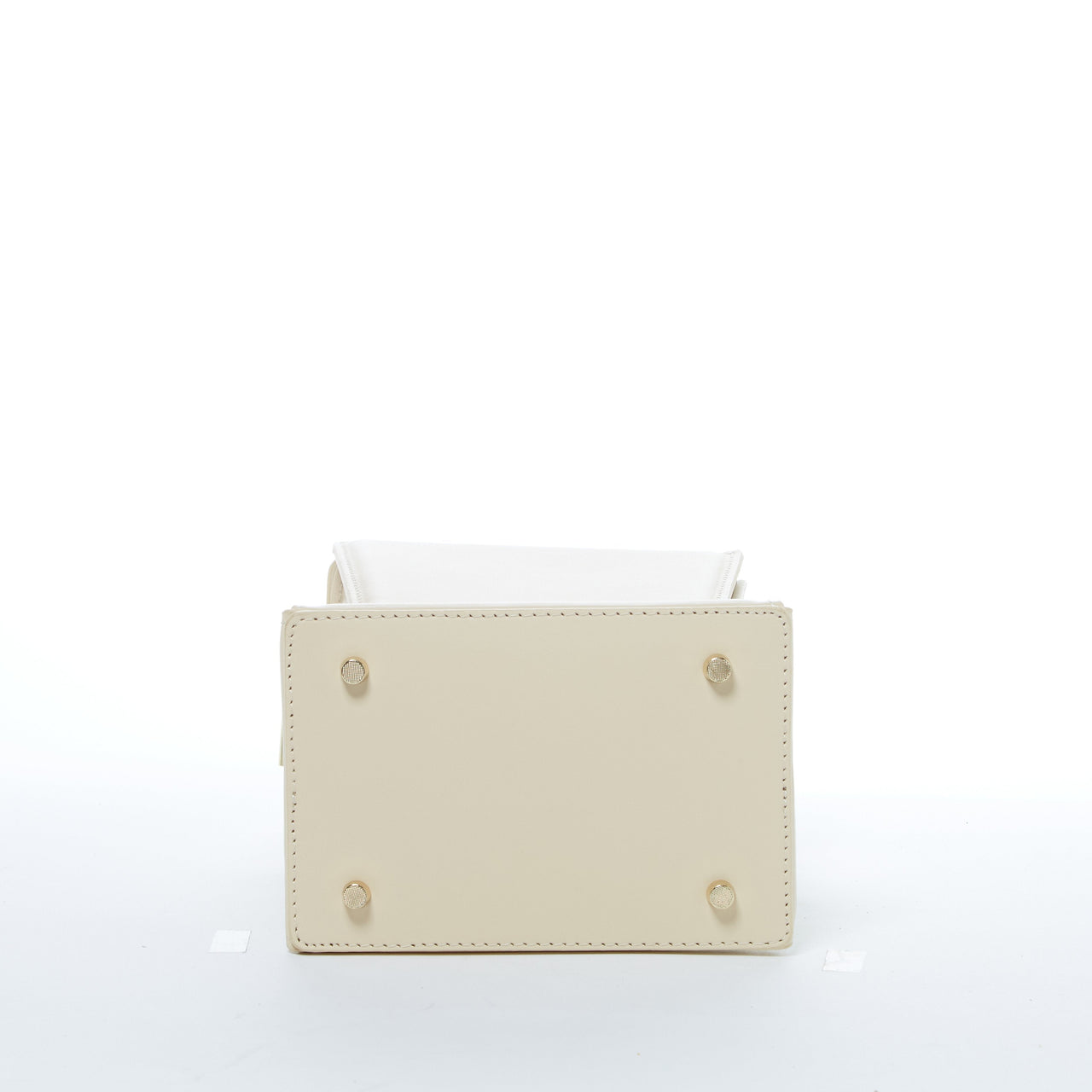 Amber Leather Bucket Bag Creamy Off White -