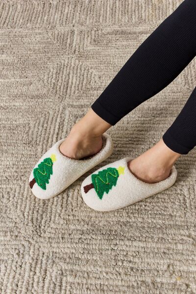 Melody Christmas Tree Cozy Slippers - T - 1 COLOR -