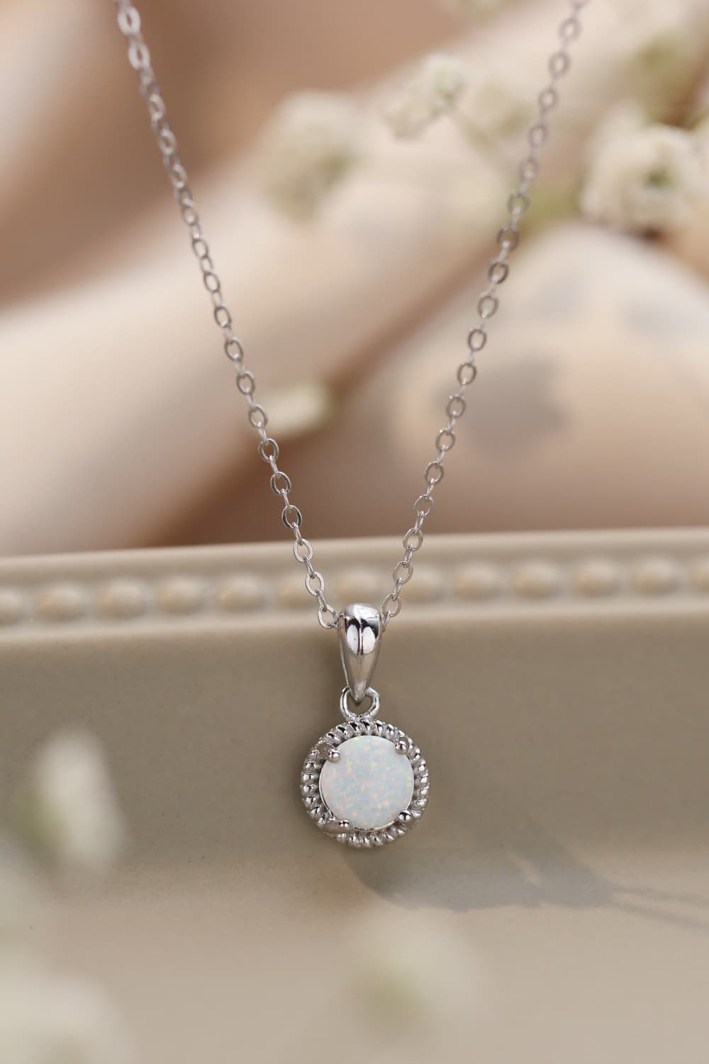 Opal Round Pendant Chain Necklace - T - 2 COLORS -