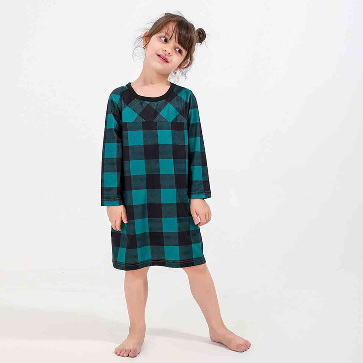 GIRL Plaid Round Neck Long Sleeve Dress - T -