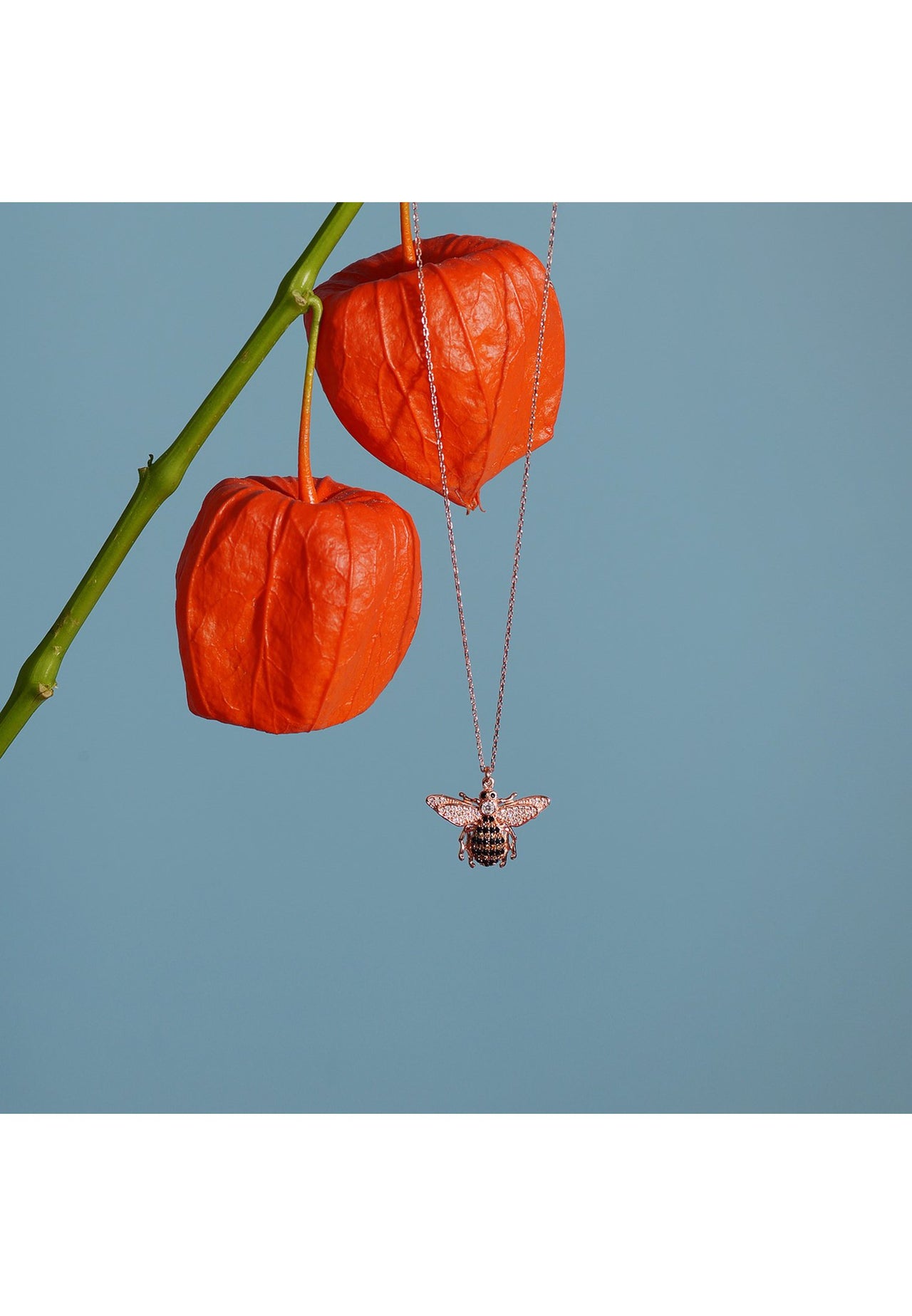 LATELITA - Honey Bee Pendant Necklace Gold -