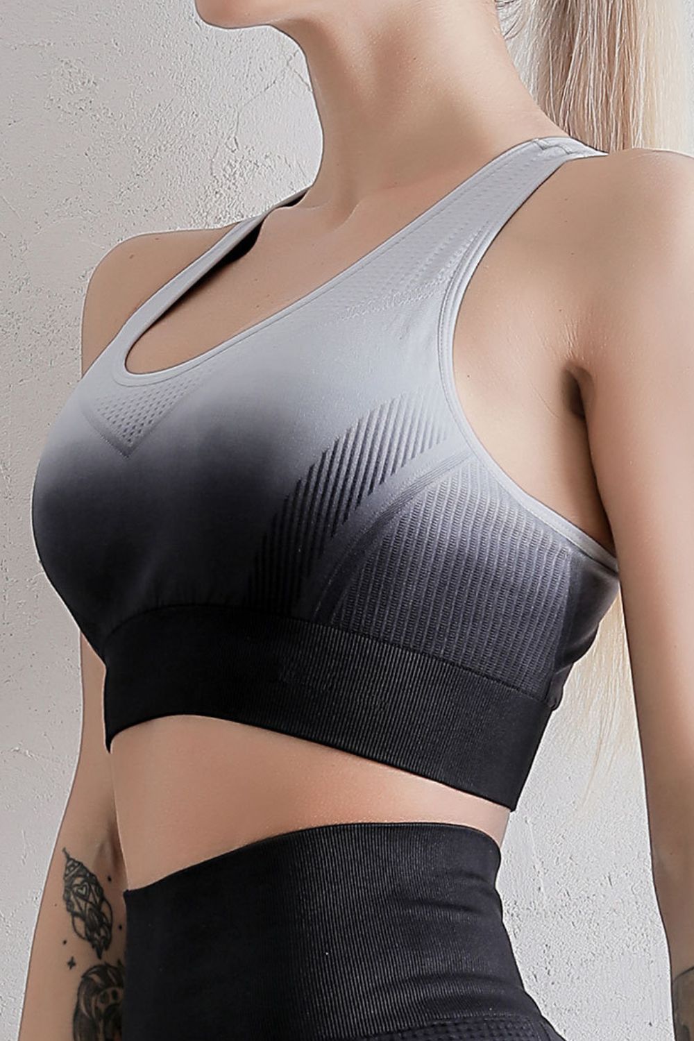 Gradient Racerback Sports Bra - T - 4 COLORS -