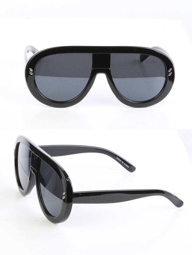 Curved & Chic Aviator Black Sunglasses - 1 COLOR