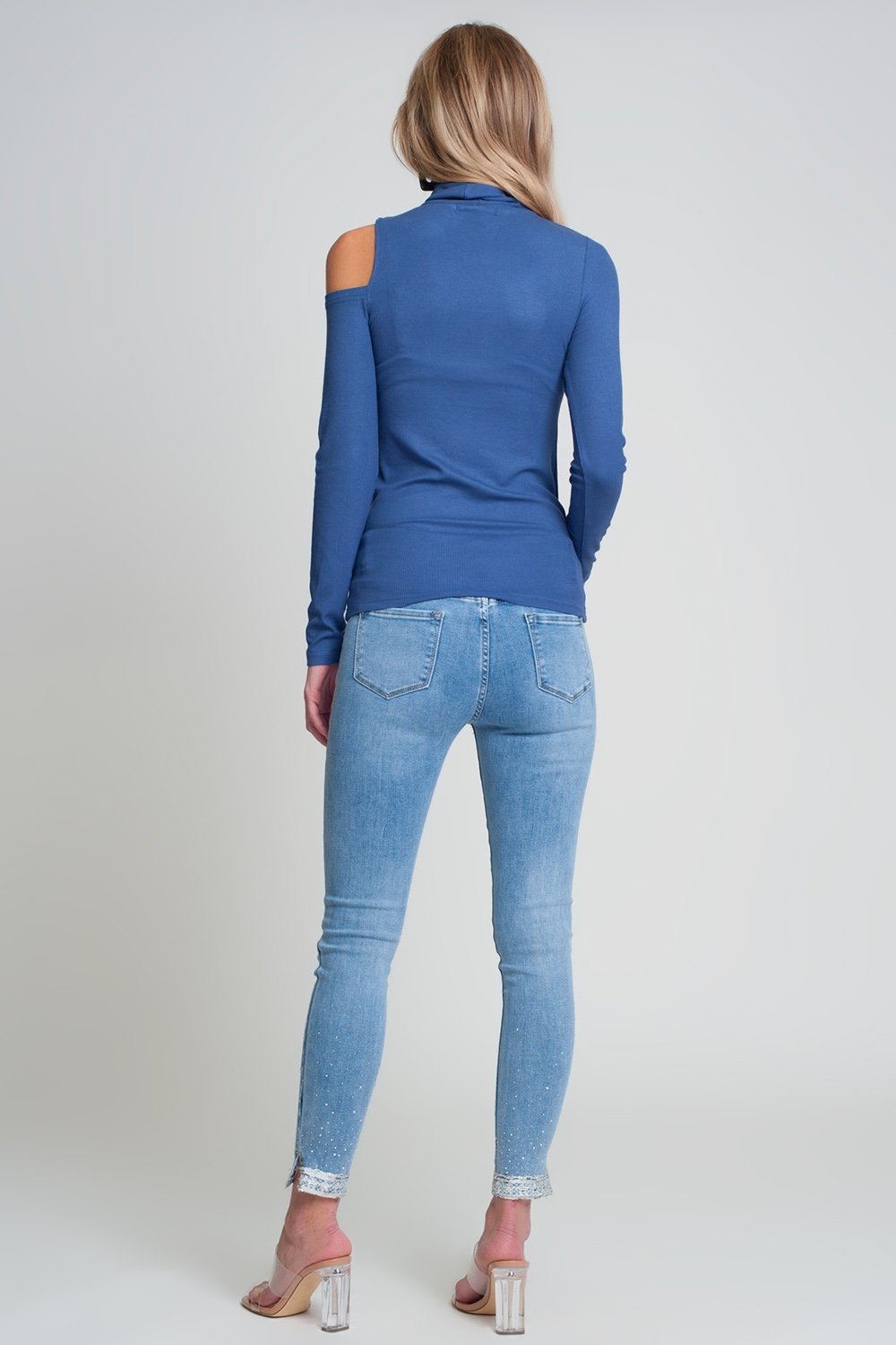 Q2 - Blue Sweater With One Open Shoulder and High Neck - 1 COLOR -