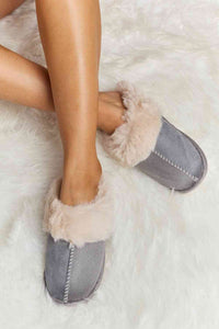 Thumbnail for Melody Fluffy Indoor Slippers - T - 5 COLORS -