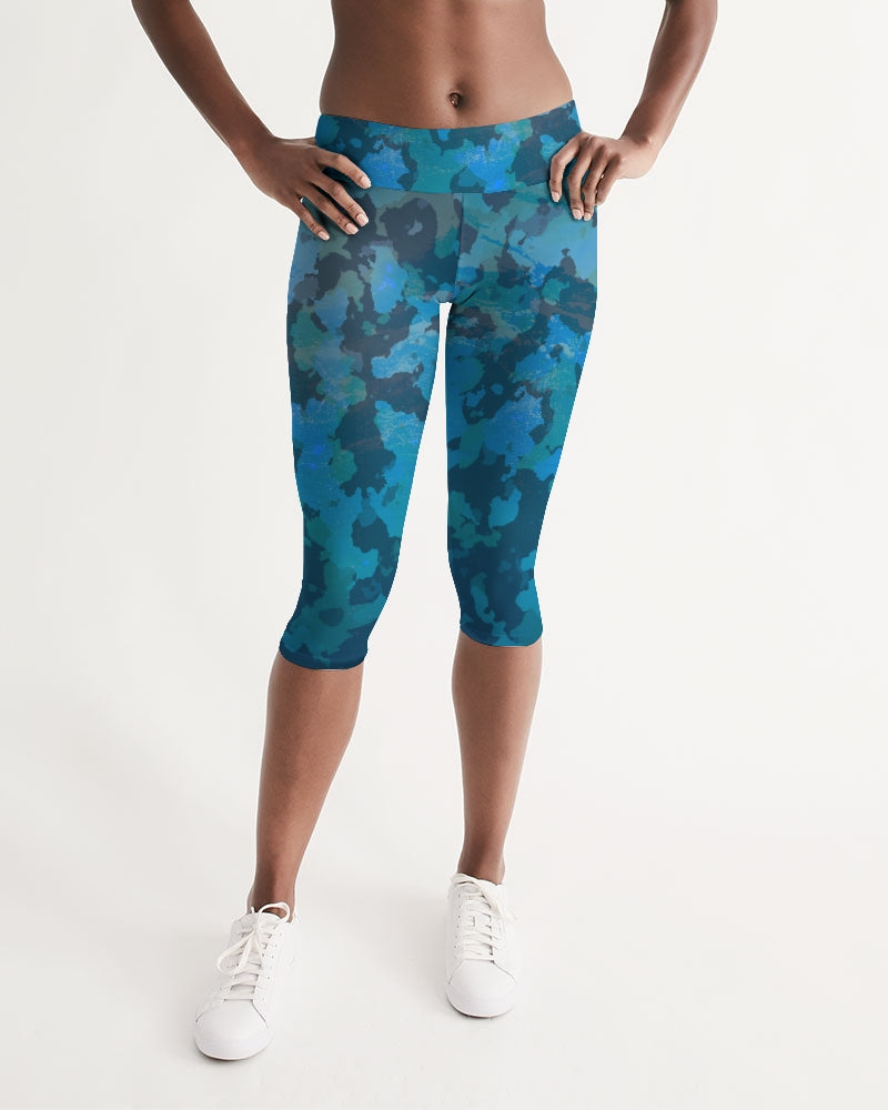 FYC - Women's Active Comfort Ocean Camo Mid-Rise Capri Leggings - 1 COLOR -