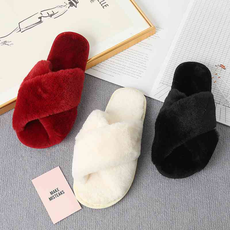 Faux Fur Crisscross Strap Slippers - T - 7 COLORS -