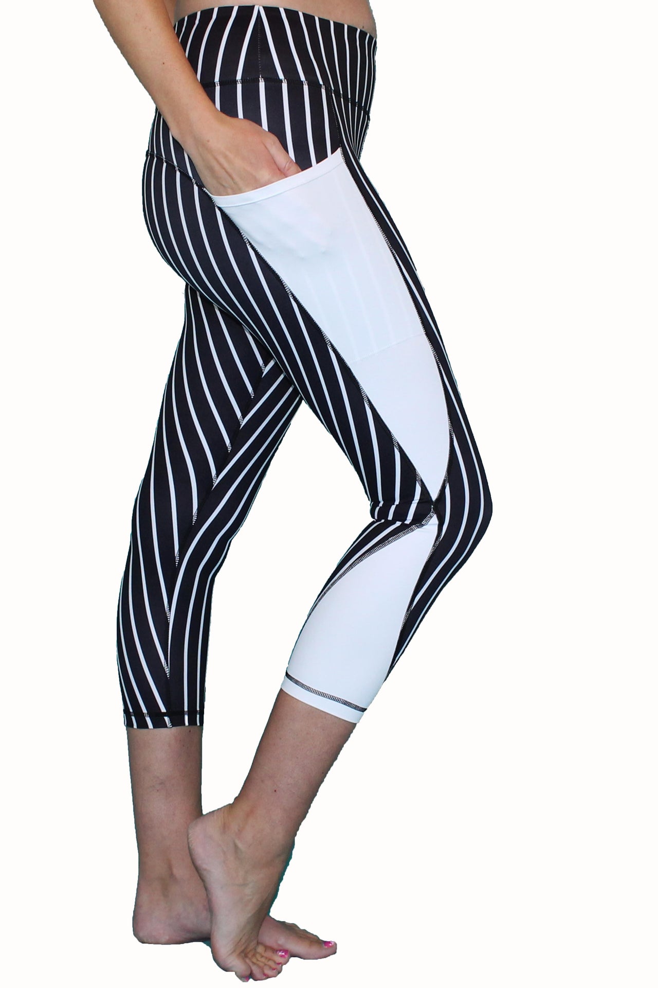 Belcorva - Vertical Stripe - Black and White - Pocket Tights - 1 COLOR -