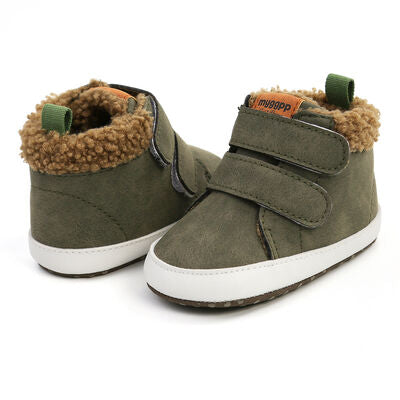 Fuzzy Velcro Kid Sneakers - T - 4 COLORS -