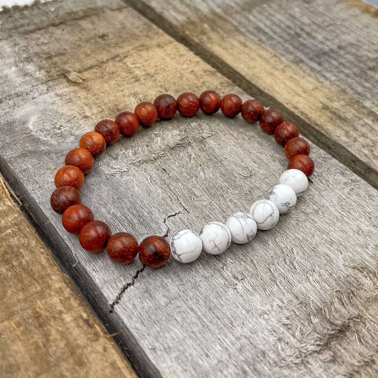 Grove - White Howlite & Red Rosewood -