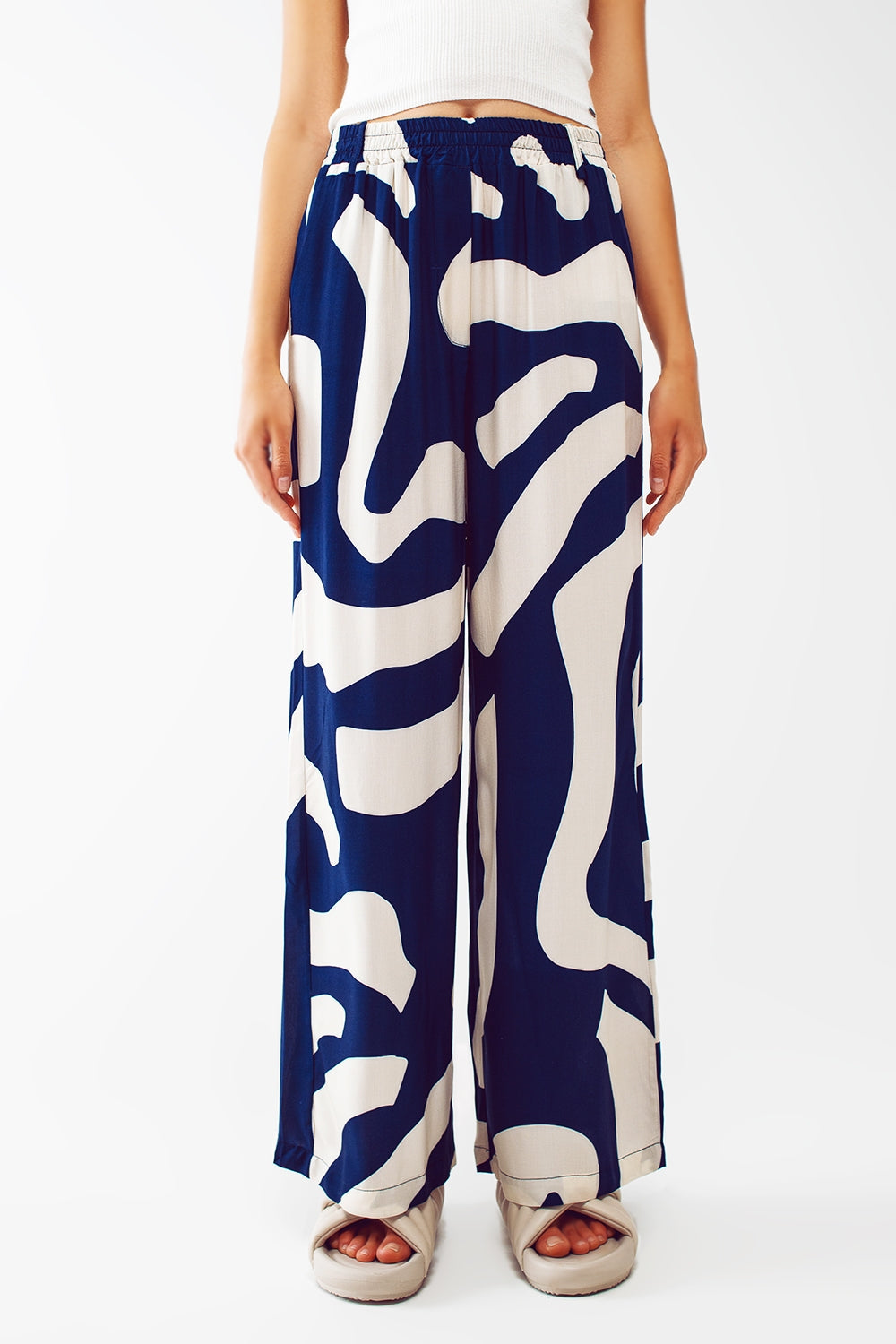 Q2 - Relaxed Wide Leg Pants in Blue Abstract Print - 1 COLOR -