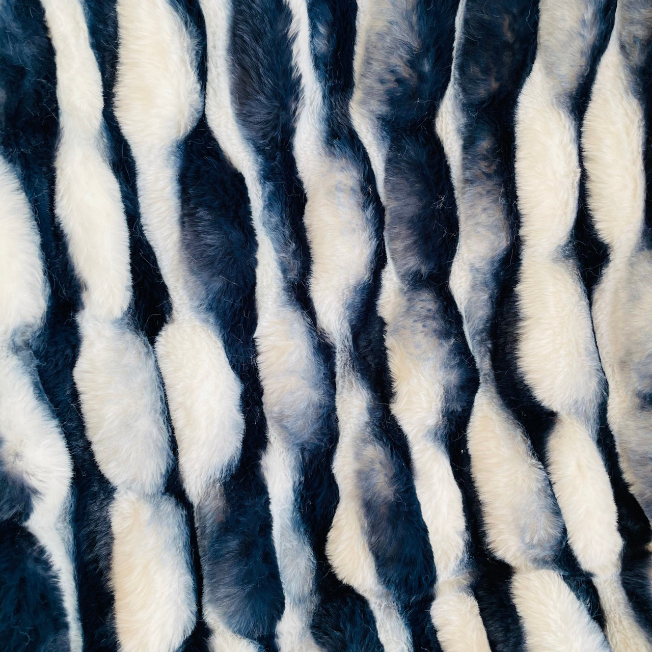 Plutus White Navy Snow Chinchilla Faux Fur Luxury Throw Blanket - 14 SIZES -