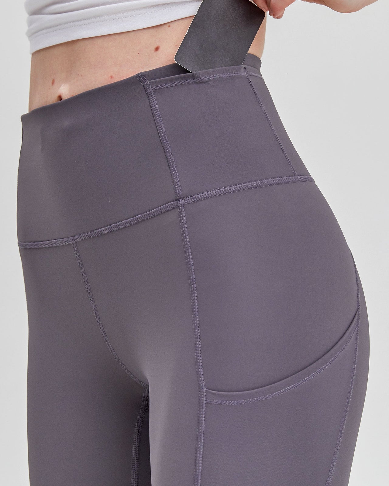 Rebody - Energy Reflective Silkiflex™ w/pocket Legging 21.5" - 3 COLORS -