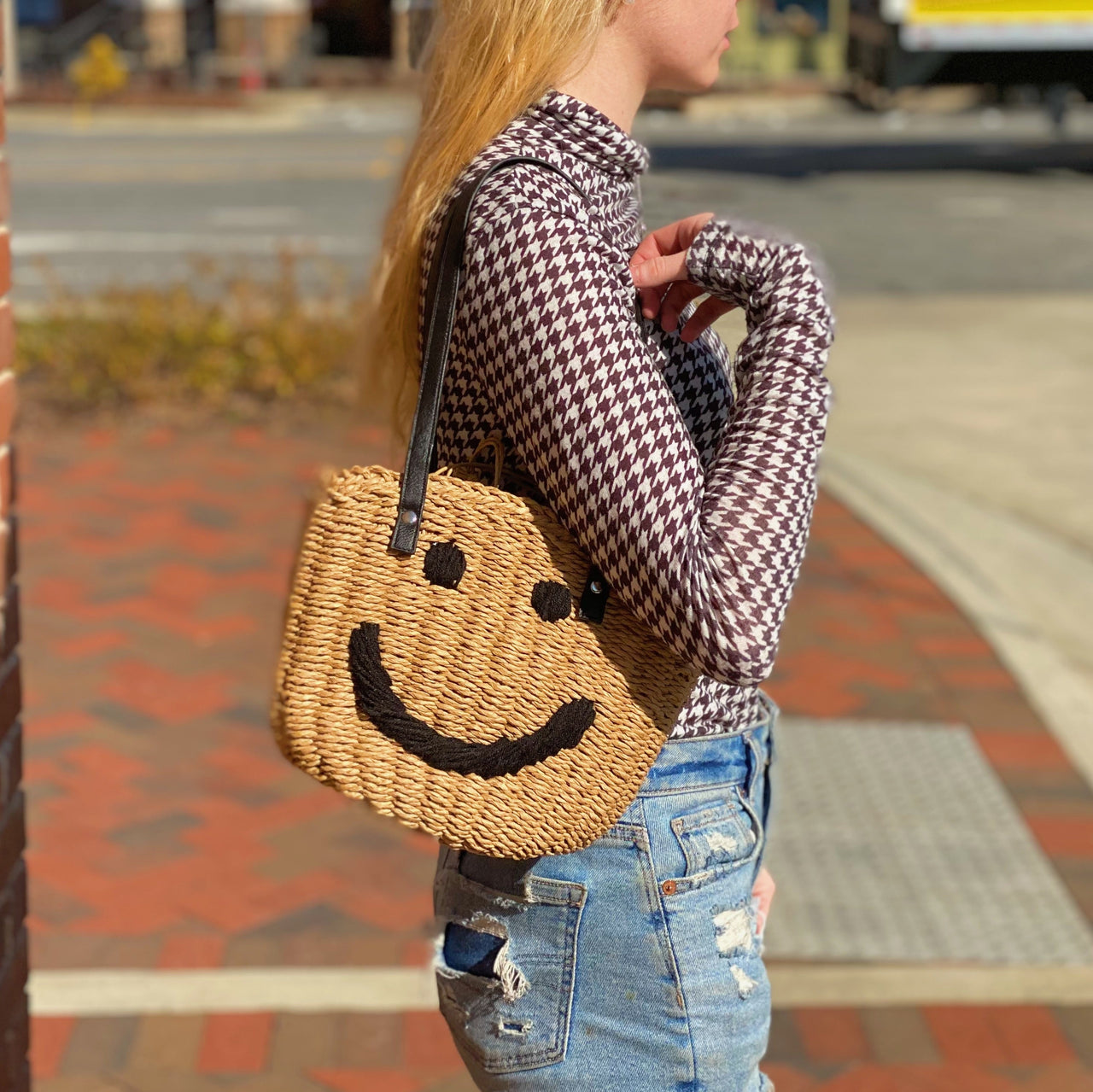 Ellison & Young - All Happy Vibes Bucket Bag - 1 BIG SMILE -