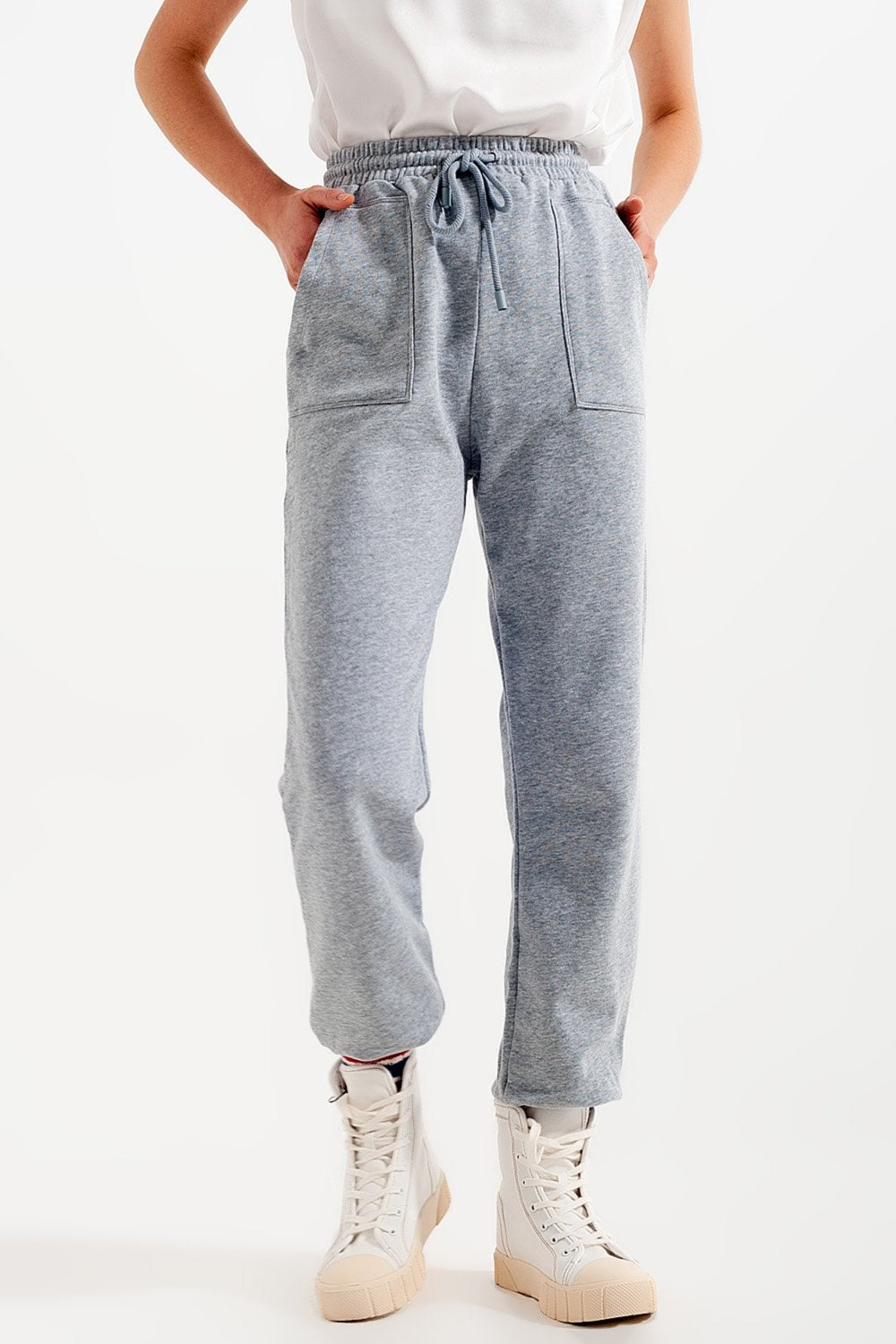 Q2 - Joggers With Elastic Waist Band in Gray - 1 COLOR -