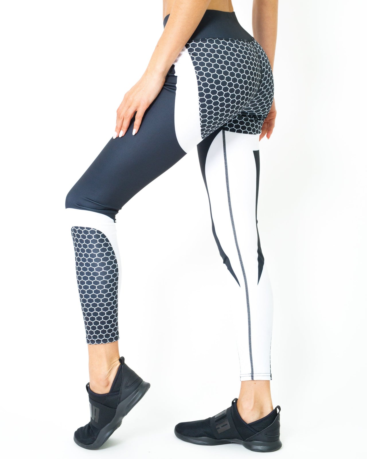 Savoy - Avery Leggings - Black / White - 1 COLOR -