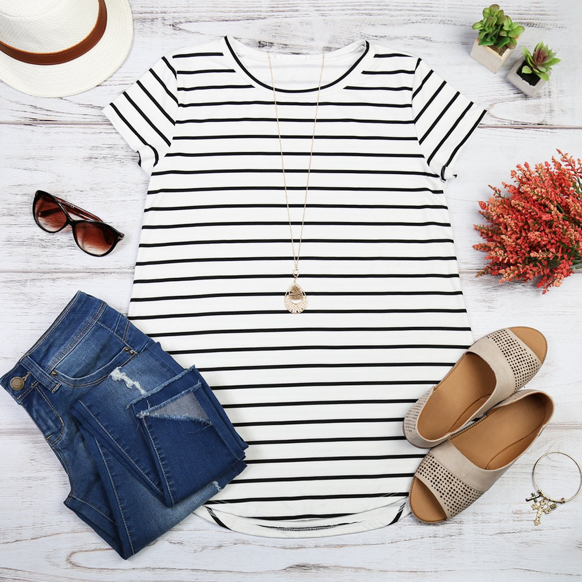 Riah Fasion - Striped Short Sleeve Top - 3 COLORS -