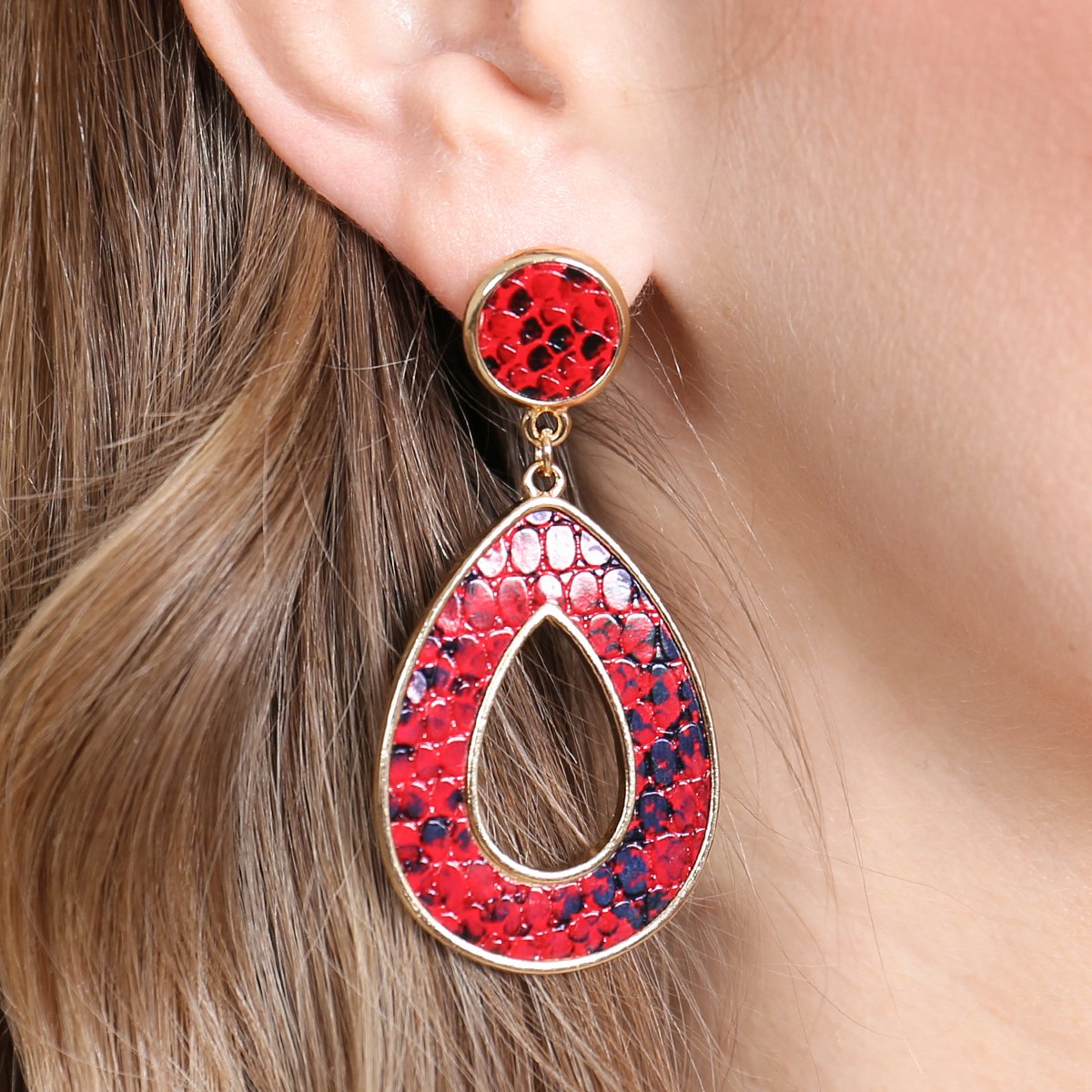 Linked Pear-Shape Snake Skin Printed Dangle Post Earrings - 7 COLORS -