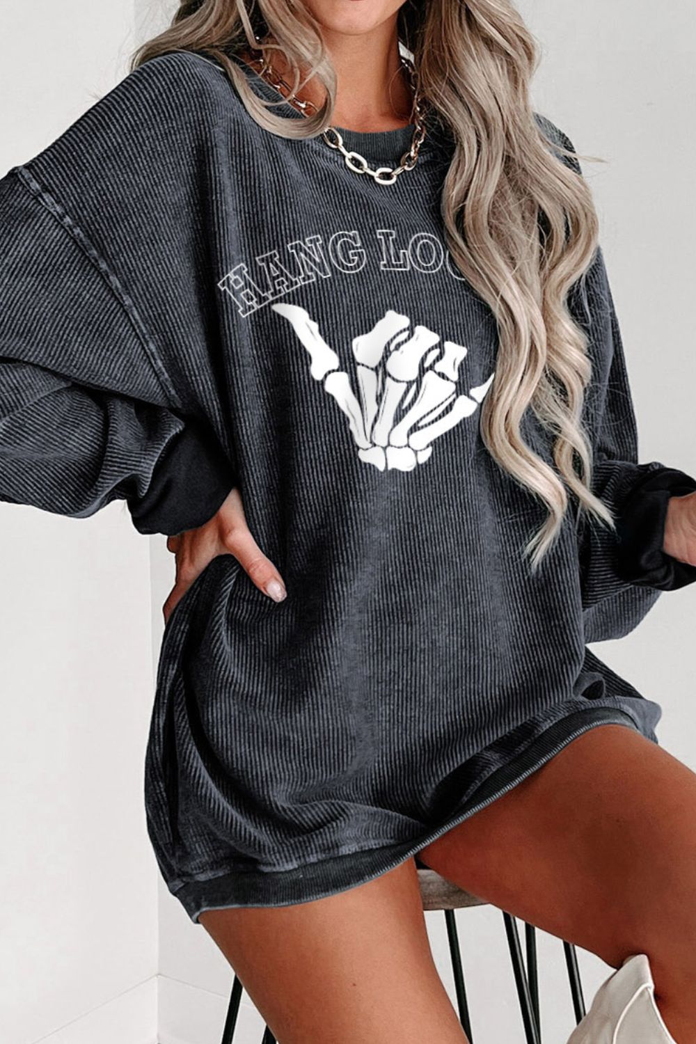 Skeleton Hand Graphic Sweatshirt - T - 1 COLOR -