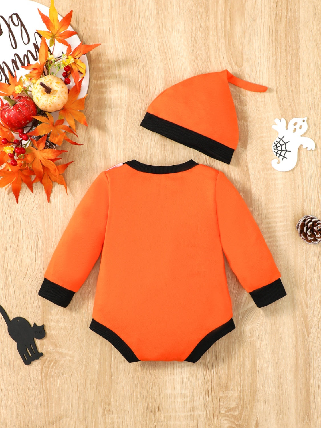 Ghost Graphic Long Sleeve Bodysuit with Beanie - 2 PCS - T - 2 COLORS -