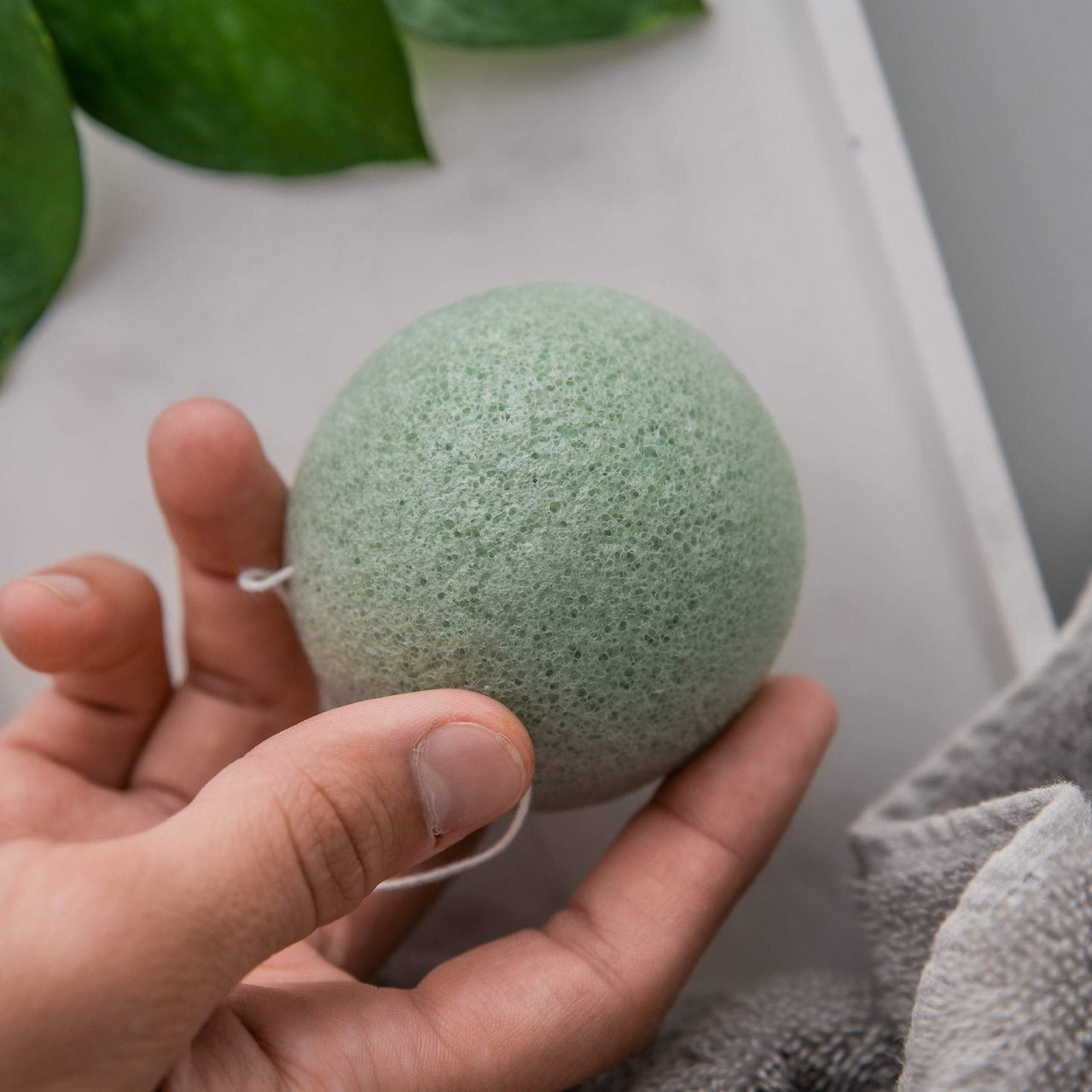 J & L Naturals - Konjac Sponge - 6 TYPES / COLORS -