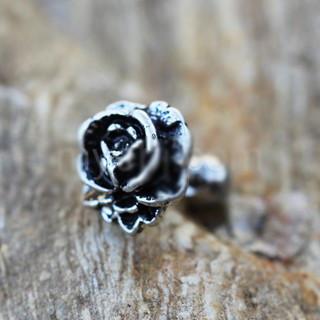 Antique Rose Cartilage Earring / Cartilage Piercing Jewelry -