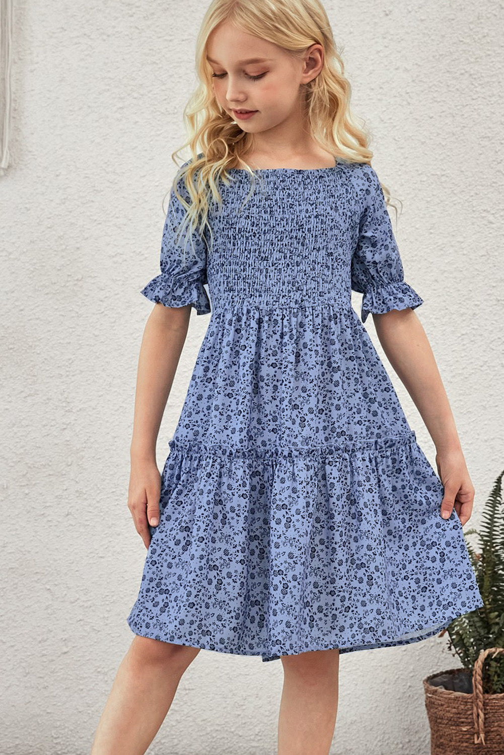 Girls Printed Smocked Flounce Sleeve Dress - T - 4 SIZES - 1 COLOR -